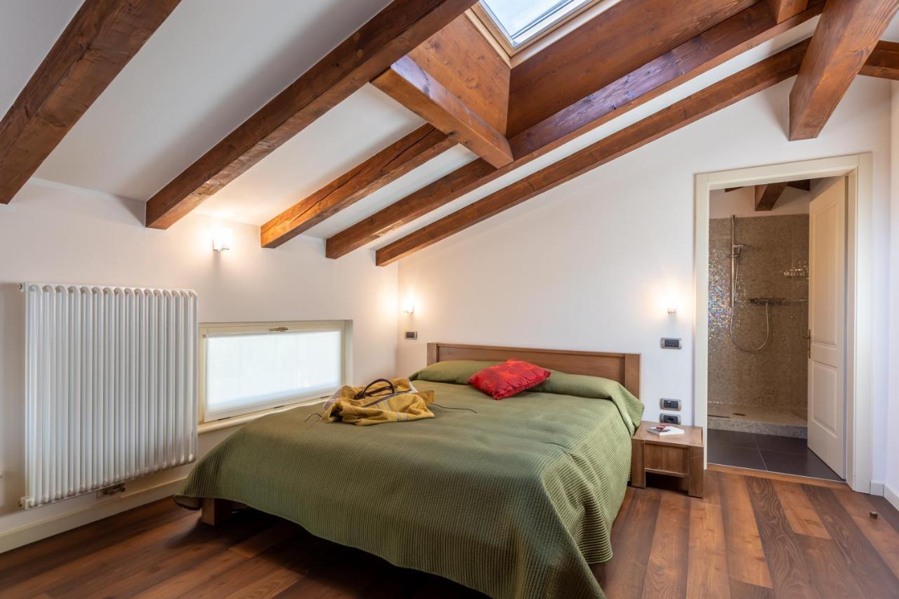 Villa Sizzo Relais B&B เตรนโต ภายนอก รูปภาพ