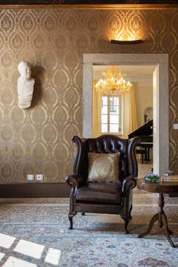 Villa Sizzo Relais B&B เตรนโต ภายนอก รูปภาพ