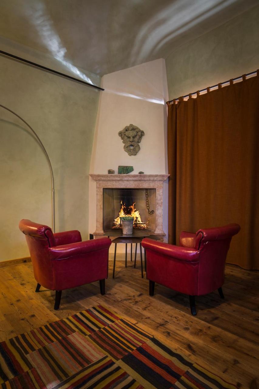 Villa Sizzo Relais B&B เตรนโต ภายนอก รูปภาพ